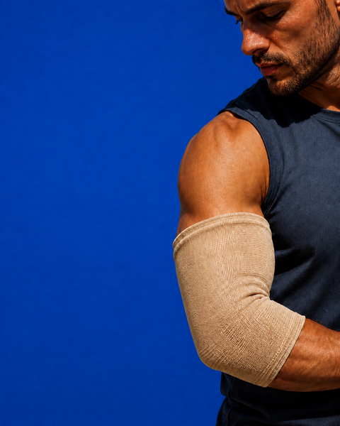 Elbow_tube_on_strong_athlete