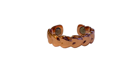 Anillo de corazones brillantes de cobre